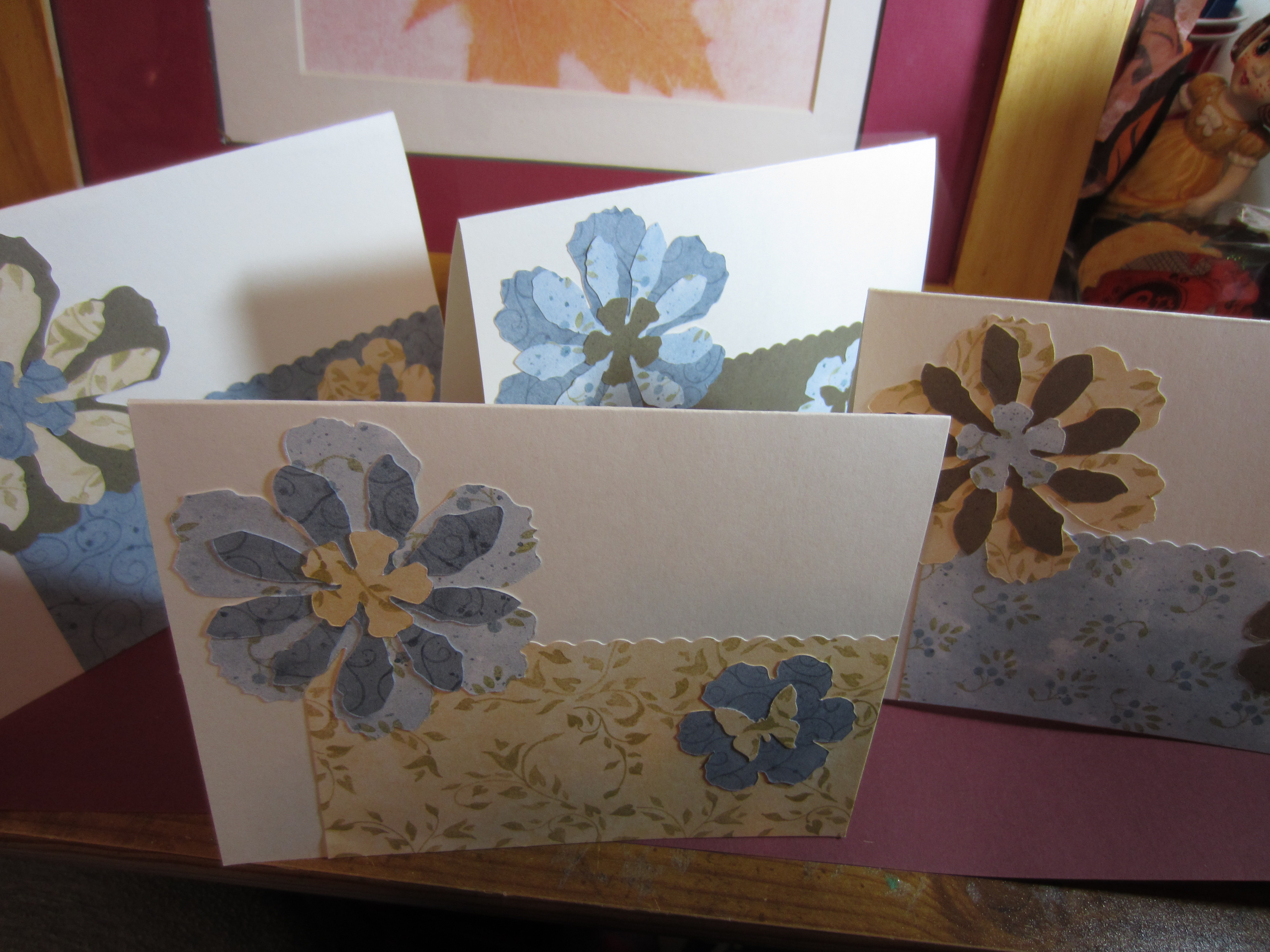 Set of 4 floral cards